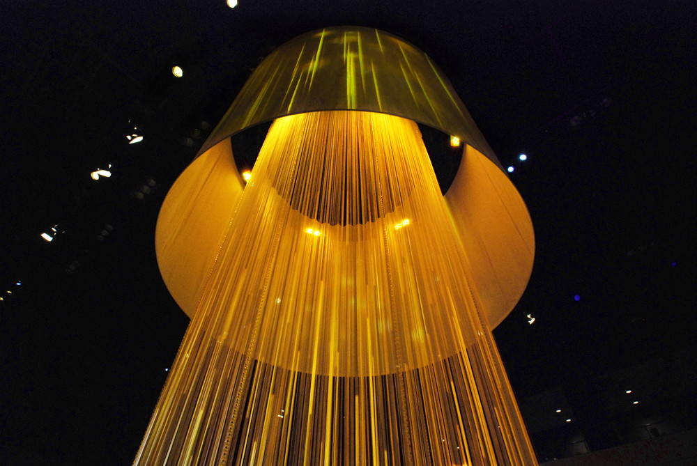 chandelier_02.jpg