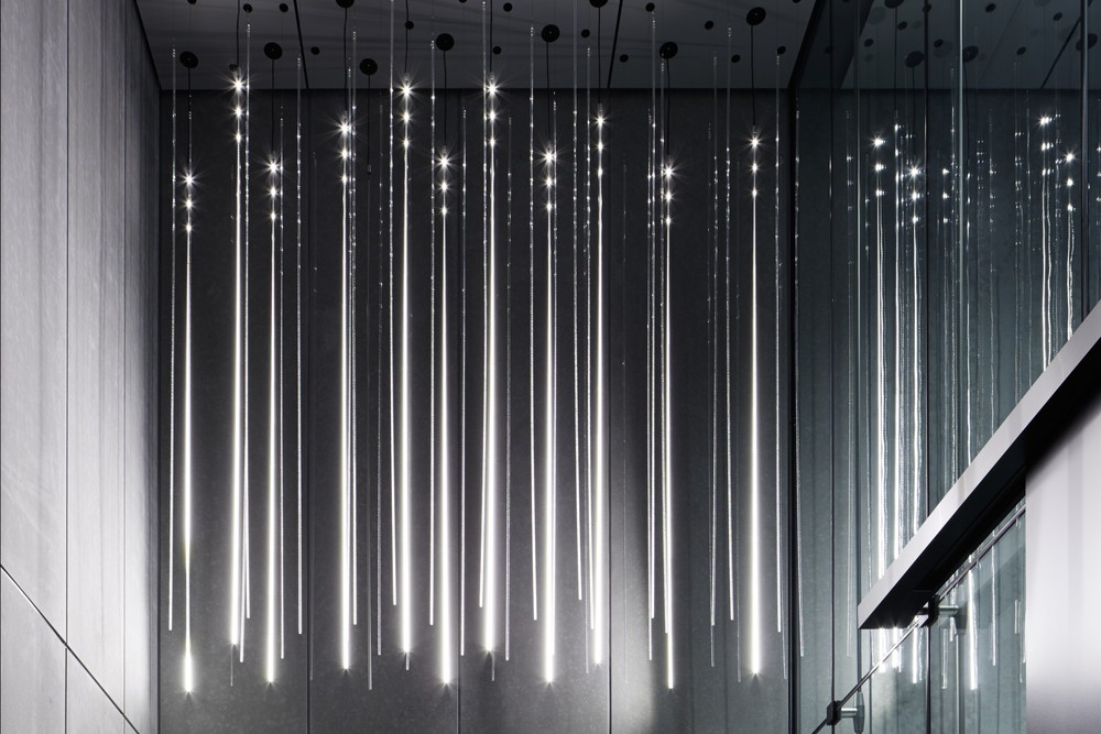 whiterain_chandelier_045.jpg