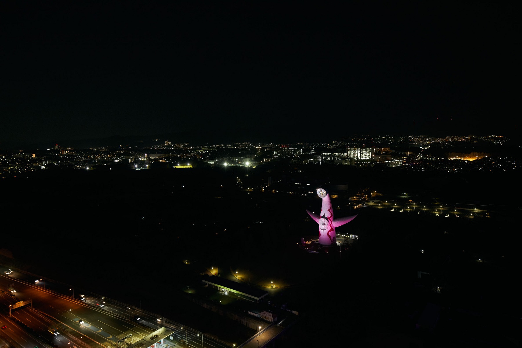 taiyounotou_0100.jpg