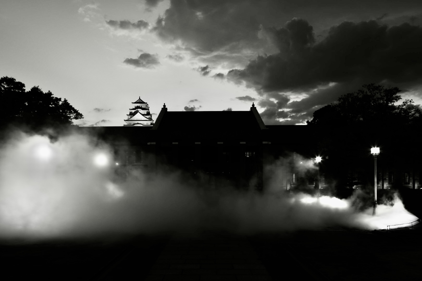 fog-himeji_9152_Nacasa.jpg